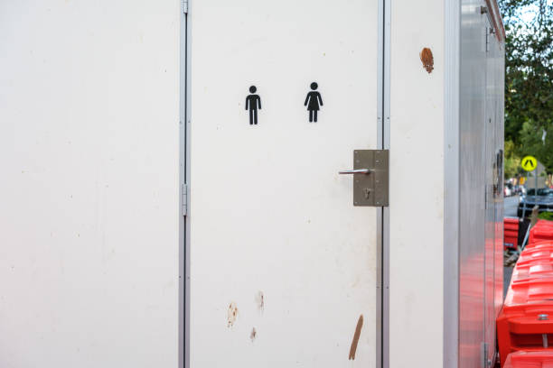 Best Temporary restroom rental  in Maple Grove, MN
